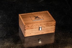 x series presentation box