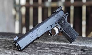 PRO PLUS Longslide in BlackSTAR Stippled finish