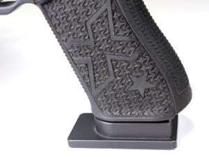 GLOCK Prone Basepad in grip